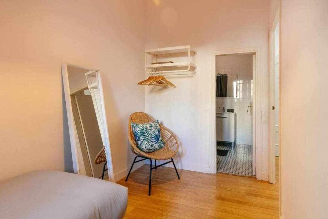 Cozy & Central Apartment Барселона Экстерьер фото